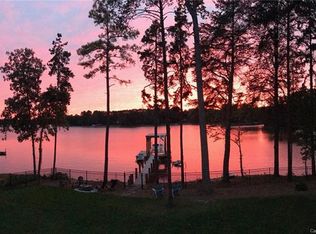 8119 Mallard Rd, Denver, NC 28037