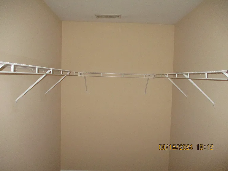 502 Leesburg Dr — Photo 15