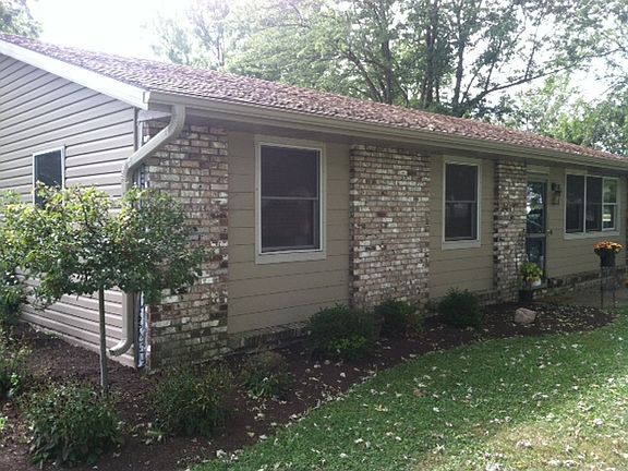 4th image of 8001 W Vern Dr