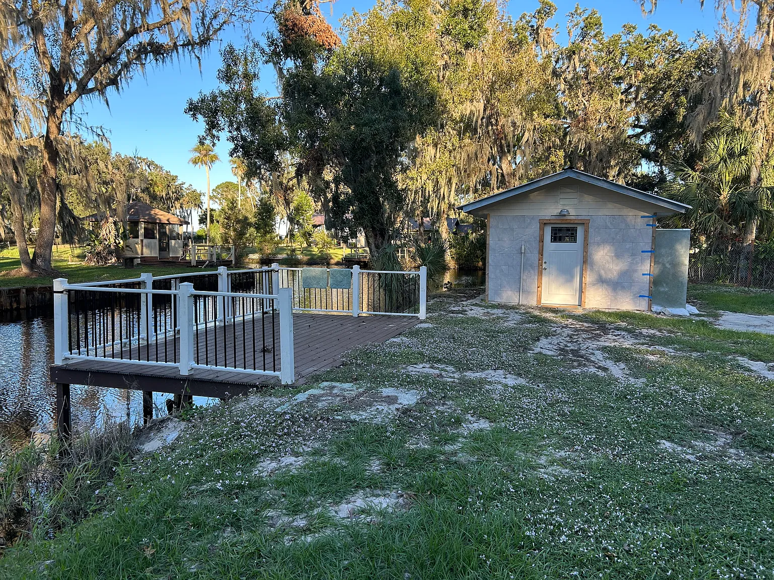 9035 Temple Dr — Photo 1