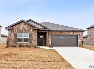 216 Paladin St, New Market, AL 35761