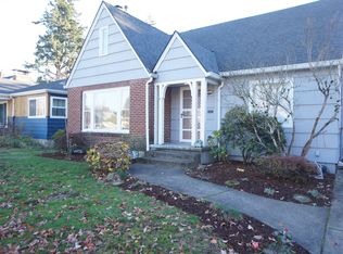 7422 SE Knight St, Portland, OR 97206