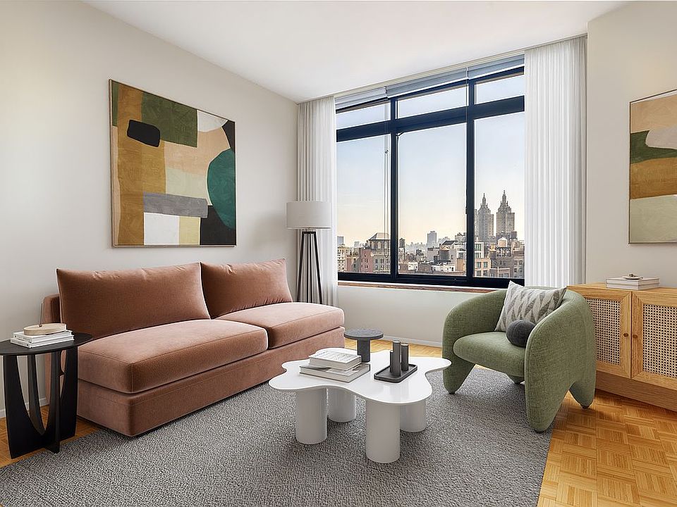 1st image of 155 W 70th St #Ph3e