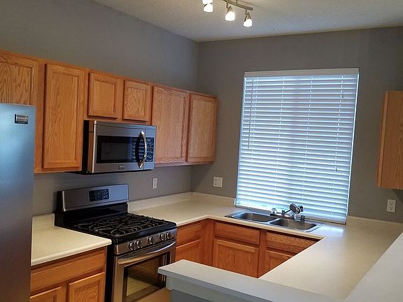 3rd image of 7817 Louisiana Blvd NE Unit 1302