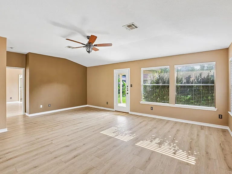 2656 Bradley Ln — Photo 16