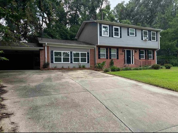 1115 Missionwood Ln