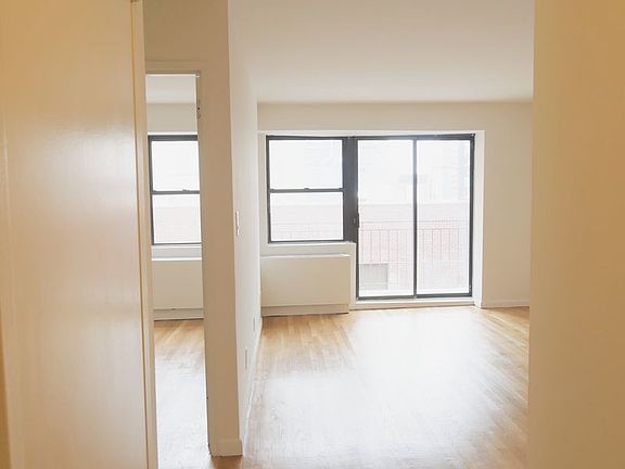 5th image of 245 E 84th St APT 9F