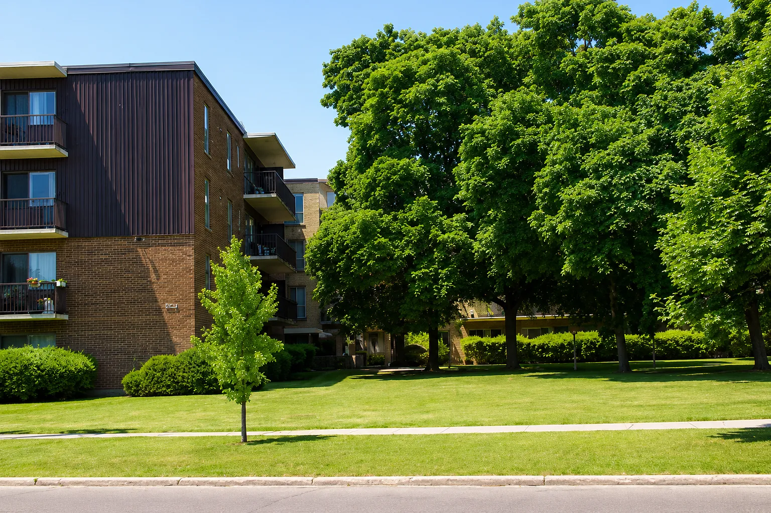 50 and 60 Underhill Drive — Photo 1