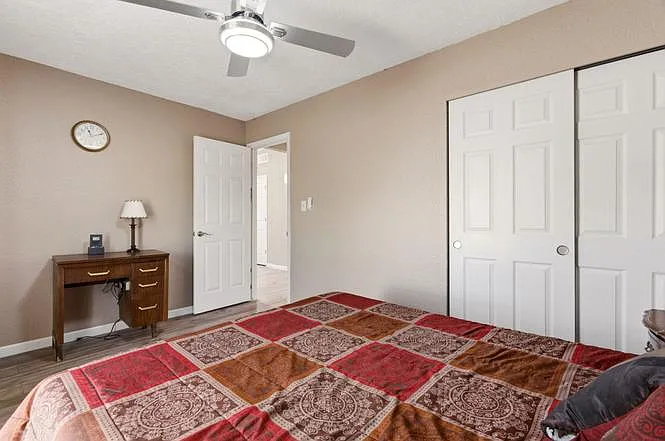 207 Goodman Ave — Photo 12