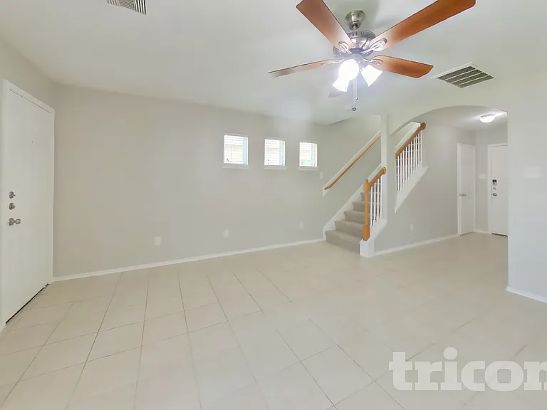 8515 Bartletts Harbor Ct — Photo 2