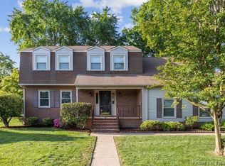 324 Lakeland Dr, Hampton, VA 23669