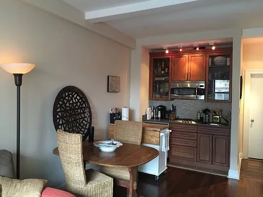 Rented by Citi Habitats | media 62