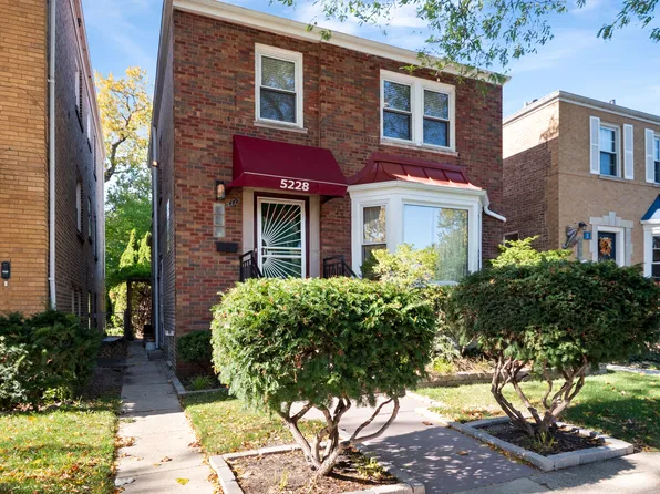 5228 N Virginia Ave, Chicago, IL 60625