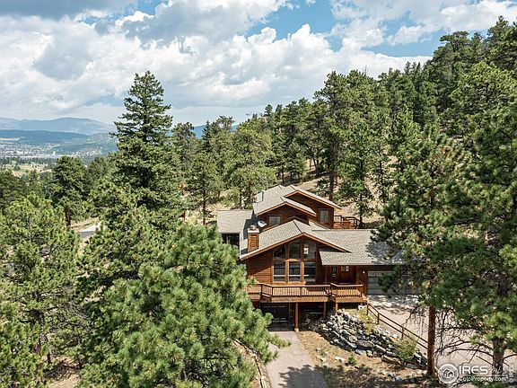 3rd image of 2035 Uplands Cir