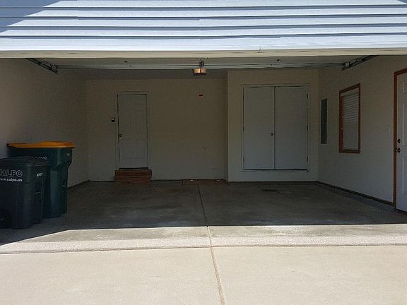 3rd image of 3506 Nell Dr