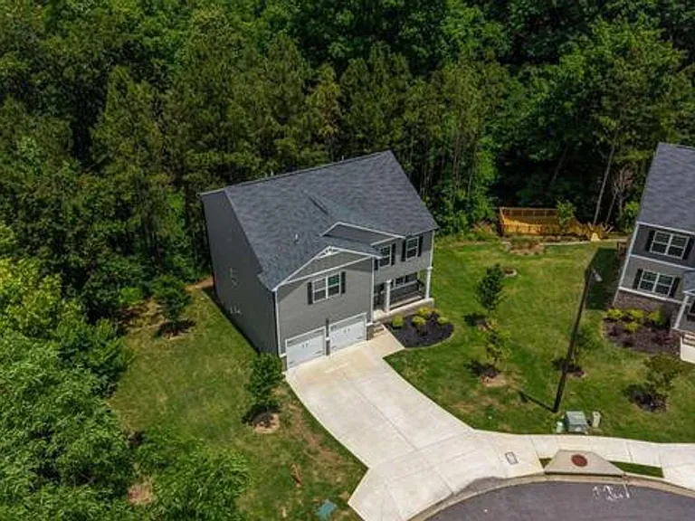 1253 Richmond Ct SE — Photo 39
