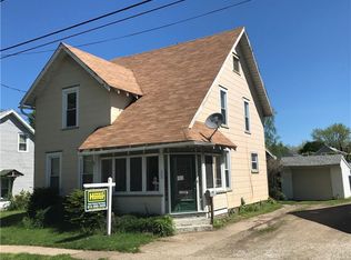 1909 Center St, Erie, PA
