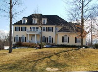 2185 Oscar Ct, Cortlandt Manor, NY 10567