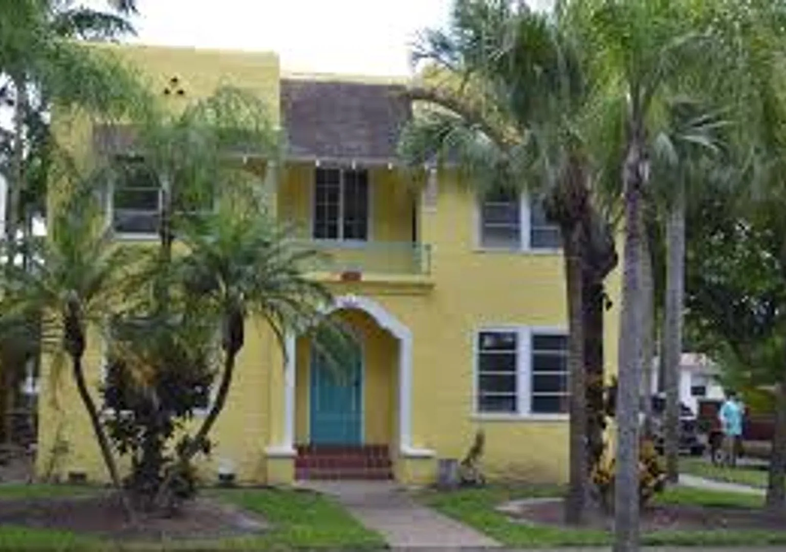 1852 Washington St Hollywood, FL 33020 — Photo 4