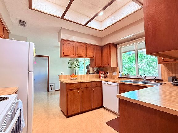 5th image of 7216 Scenic Brook Dr