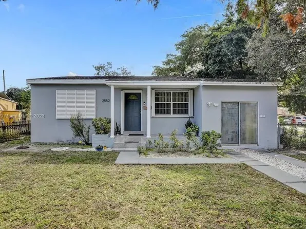 2552 Wiley St, Hollywood, FL 33020