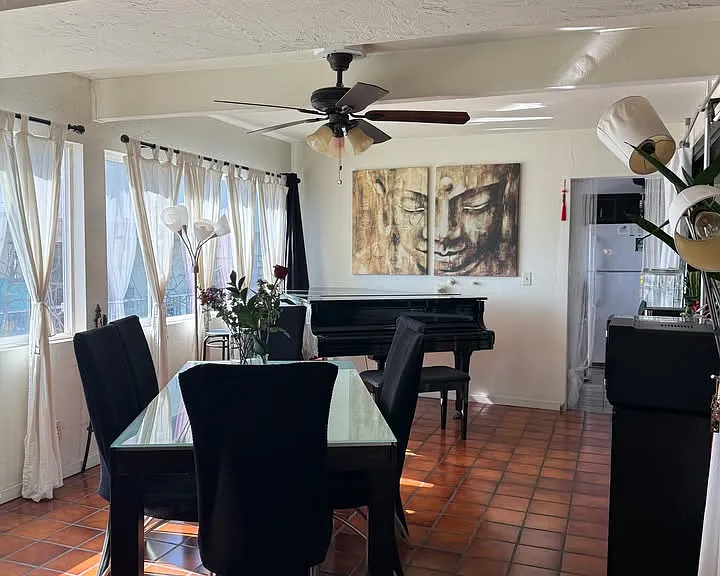 9061 Crescent Dr — Photo 6