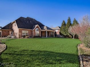 717 NE Essex Ct, Bentonville, AR 72712
