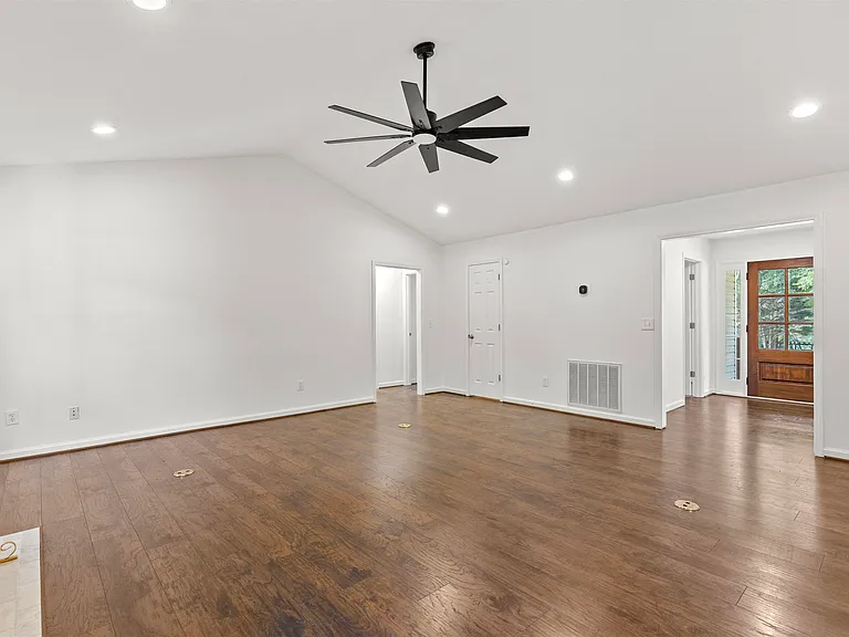3560 Great Oak Ln — Photo 12