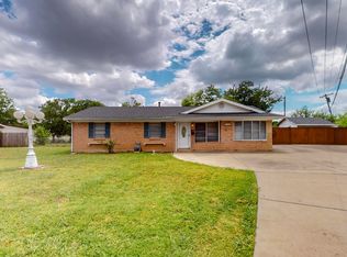 2717 W Rochelle Rd, Irving, TX 75062