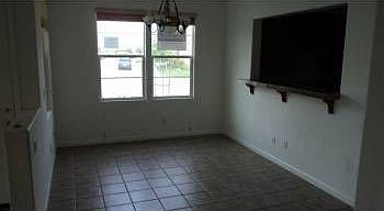 4th image of 8126 Crystal Walk Cir