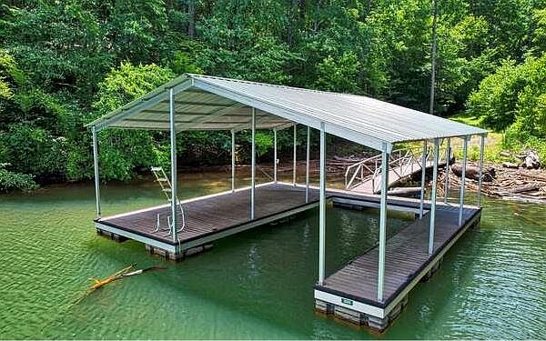 1st image of 436 Lakepoint Dr