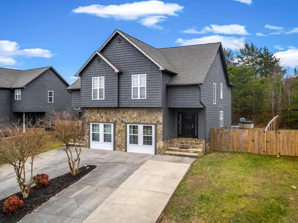 1460 William Holt Blvd, Pigeon Forge, TN 37862