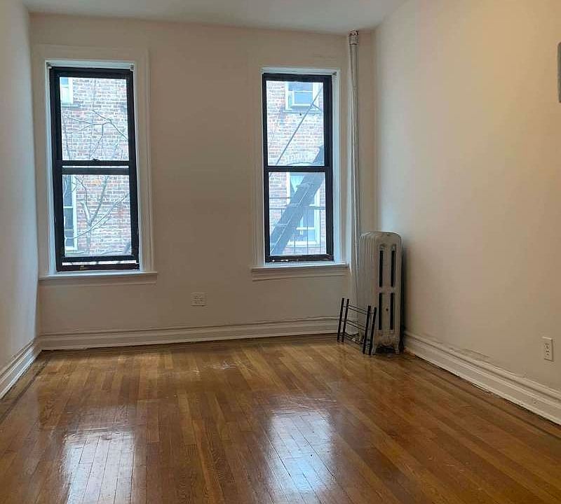 1st image of 287 Webster Ave #C