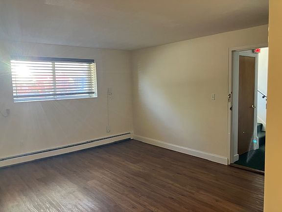 4th image of 116 Trapelo Rd APT 4