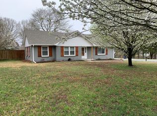 804 E John St, Matthews, NC 28105