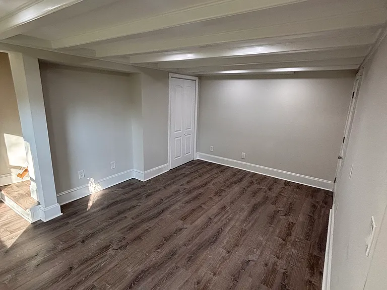 6088 Main St #2 — Photo 7