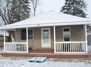 333 Chestnut Ave, Carlton, MN 55718