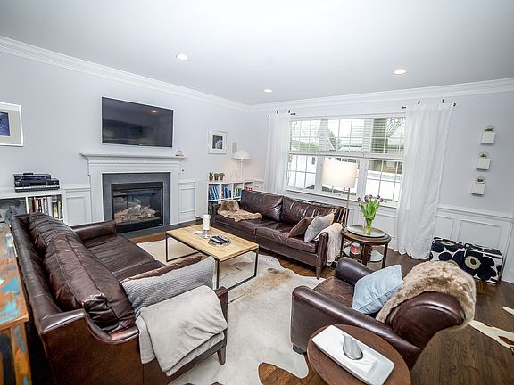 4th image of 726 Lawson Ave
