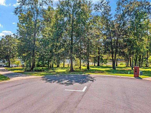 4th image of 290 Harbour Dr #6A