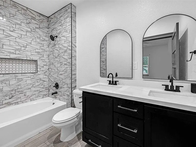 3625 Lydia St #A — Photo 16
