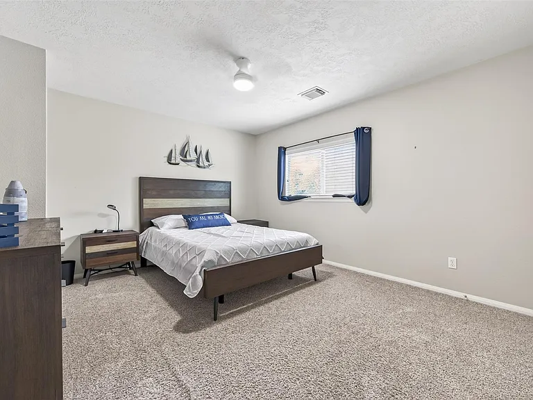 155 E Concord Valley Cir — Photo 36
