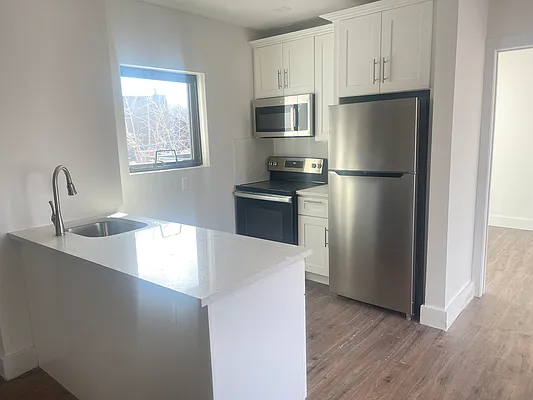 Rented by Compass | media 4