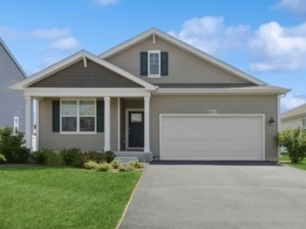 6813 Cobble Springs Ln, Wonder Lake, IL 60097