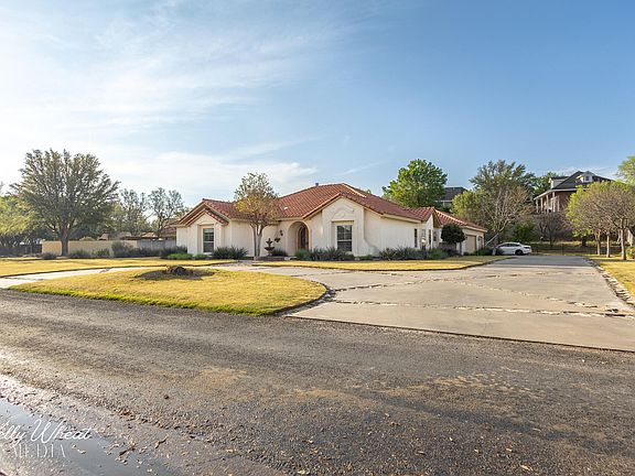 3rd image of 1309 Doral Rd