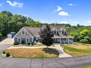 1011 N Ortonville Rd, Ortonville, MI 48462