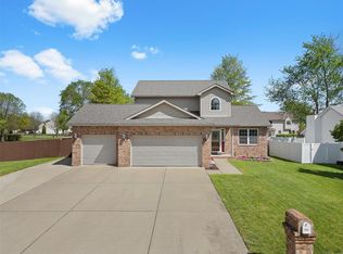 1263 Larkspur Dr, Mascoutah, IL