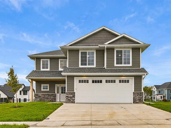 787 Charismatic Ln, Iowa City, IA 52240