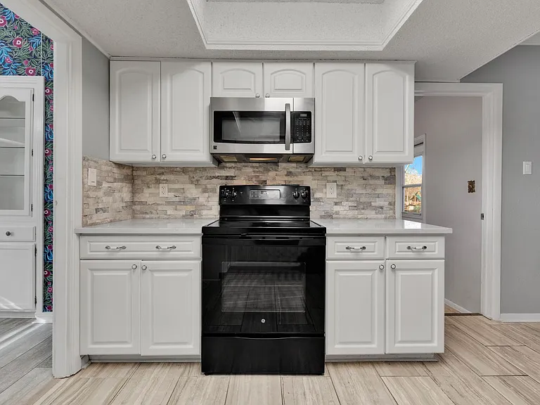 11506 Whisper Cir — Photo 15