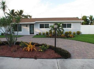 105 Palamino Cir, Boca Raton, FL 33487