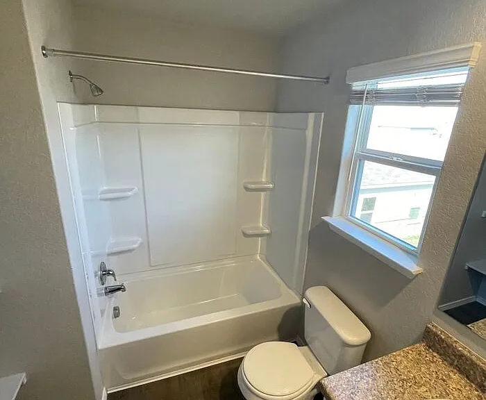 12928 Candace Way — Photo 17